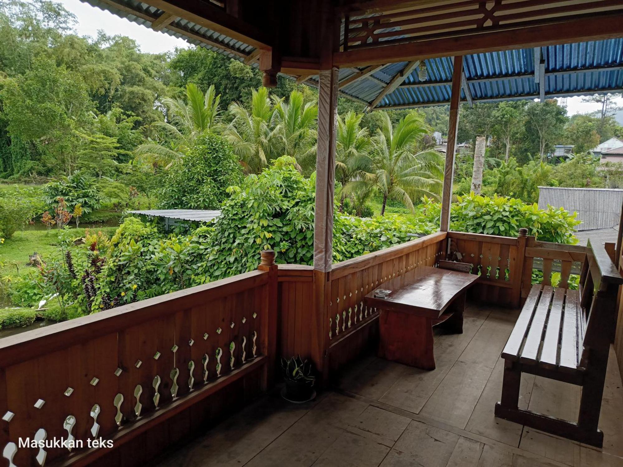 Talaga Tomohon Home Stay And Fishing Pond Extérieur photo